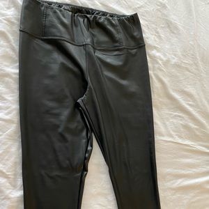 Se7en Black Faux Leather Leggings Large